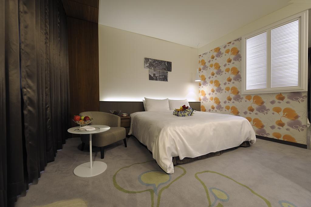 Golden Tulip Glory Fine Hotel Тайнань Номер фото